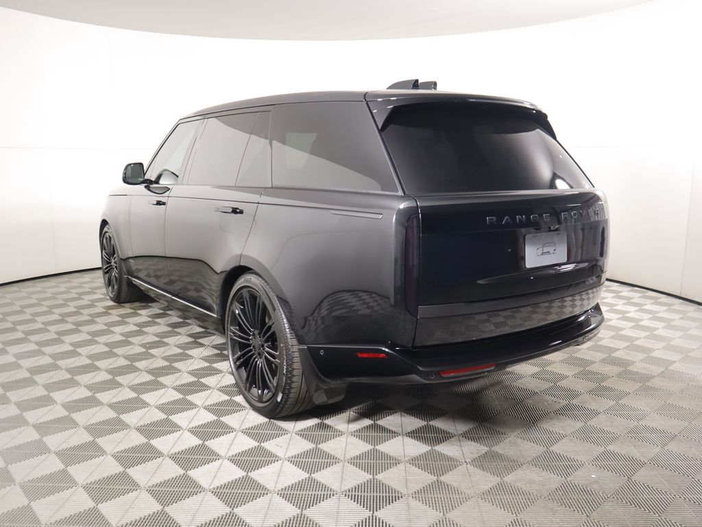 Thumbnail: 2026 Land Rover Range Rover - 7