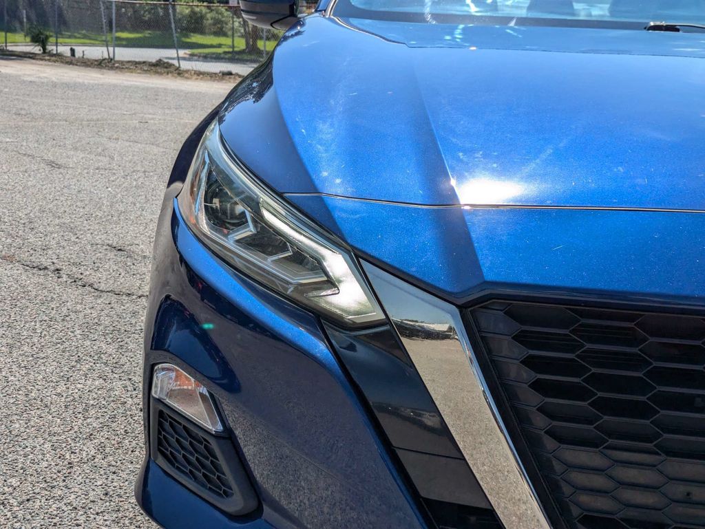 2020 Nissan Altima SR