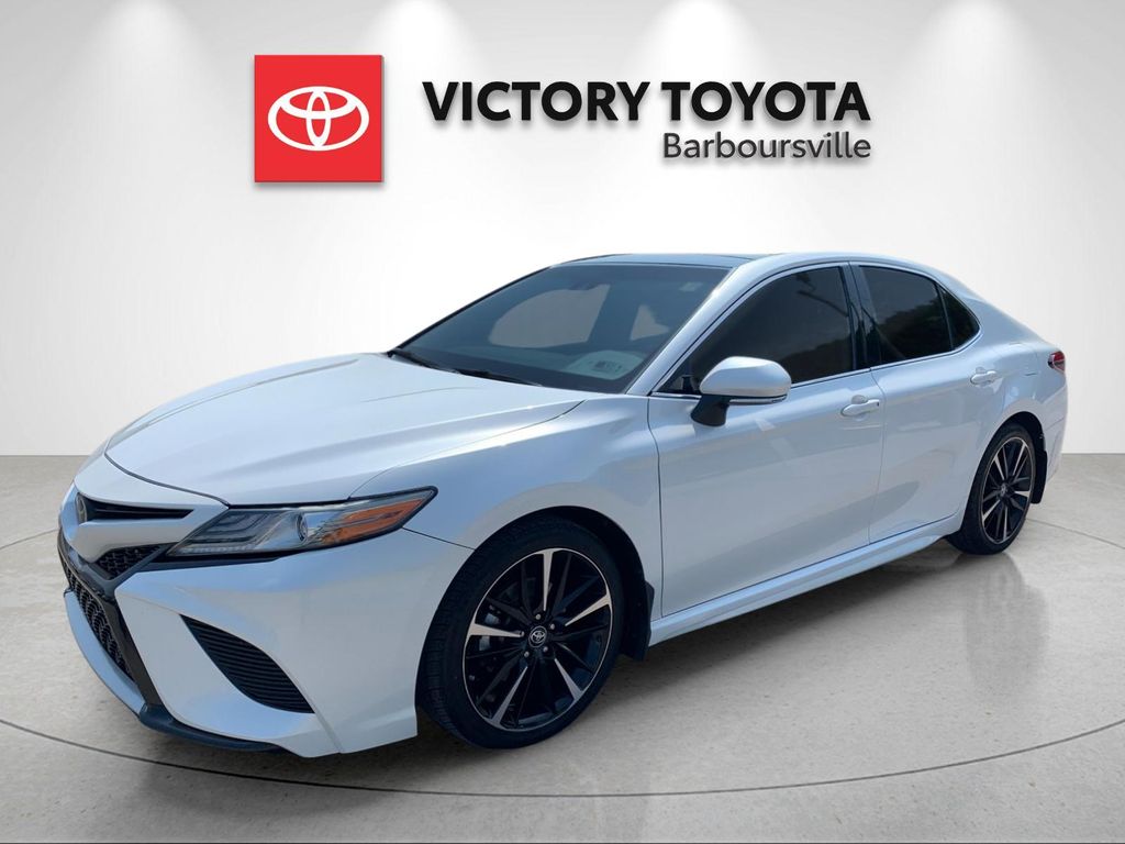 2019 Toyota Camry XSE FWD