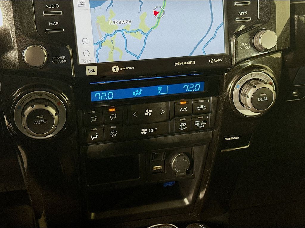 Thumbnail: 2023 Toyota 4Runner - 16