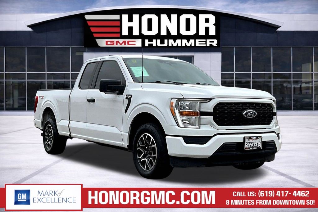 Oxford White 2022 Ford F-150 Pickup Truck 4X2 Automatic