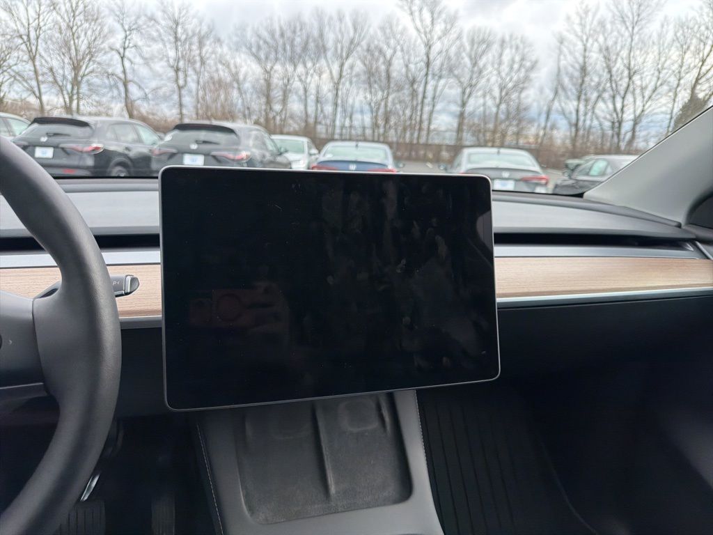 Thumbnail: 2023 Tesla Model Y - 14