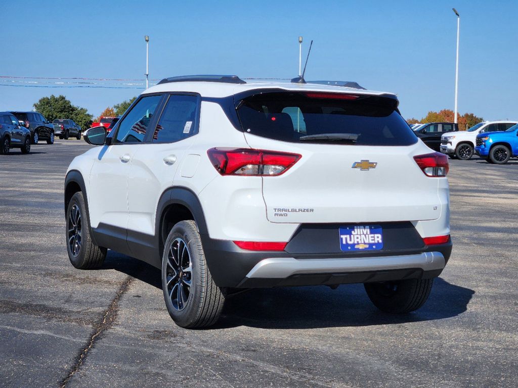 2025 Chevrolet TrailBlazer LT 4