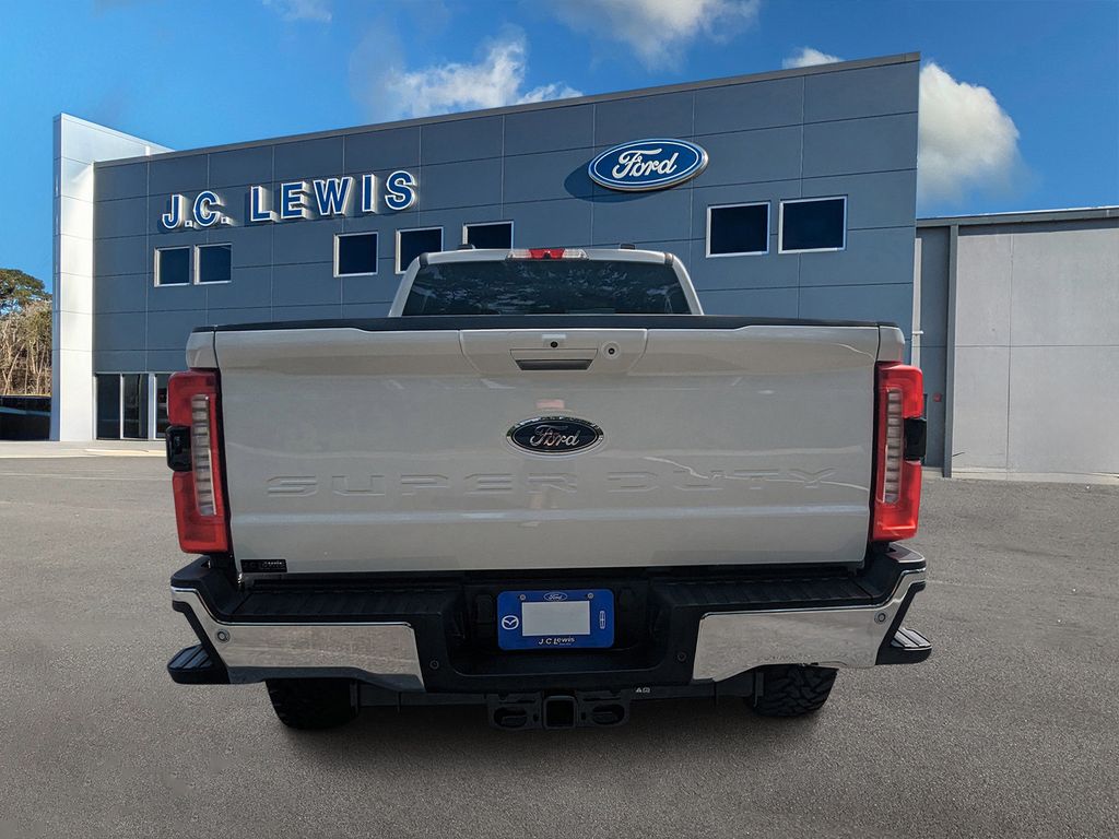 2025 Ford F-250 Super Duty Lariat
