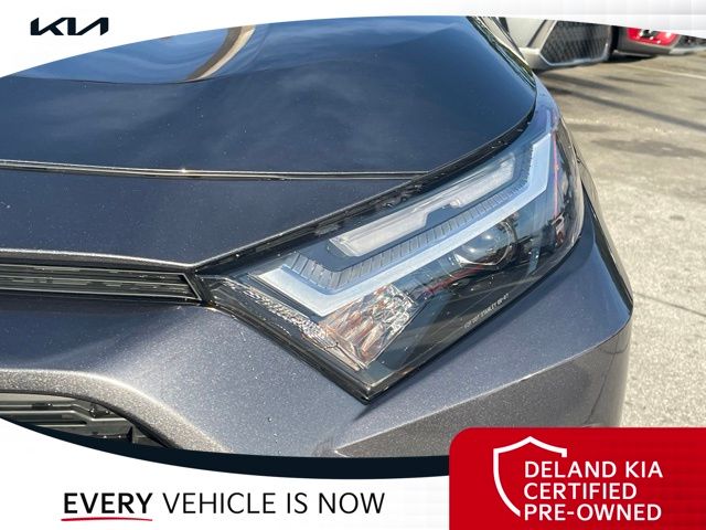 2023 Toyota RAV4 XLE Premium - Photo 11