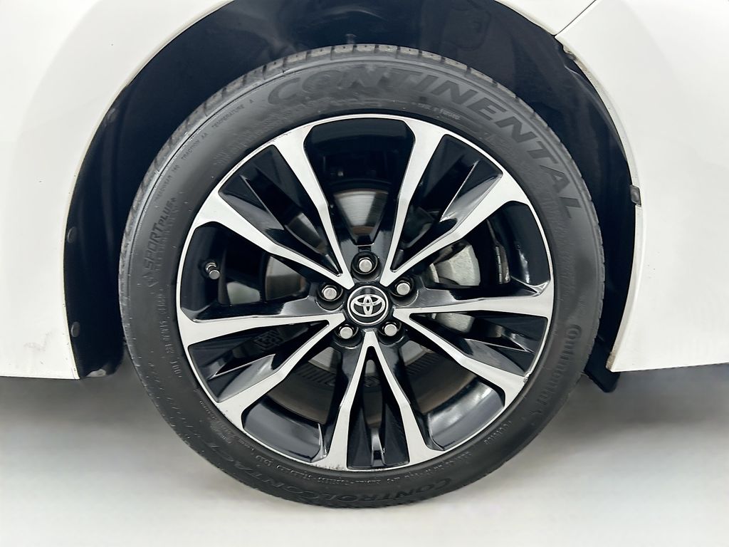 Thumbnail: 2019 Toyota Corolla - 30