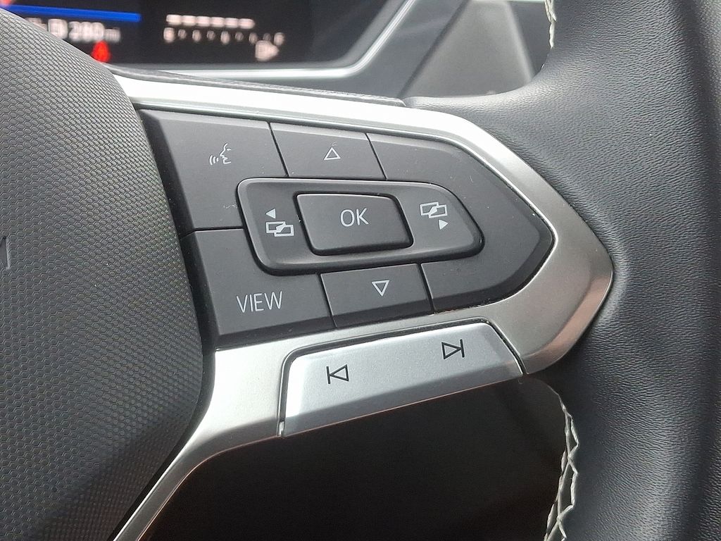 2023 Volkswagen Tiguan 2.0T 22