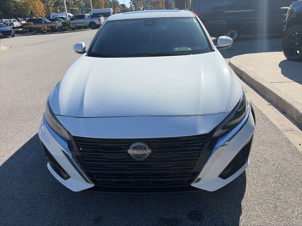 2023 Nissan Altima SV FWD