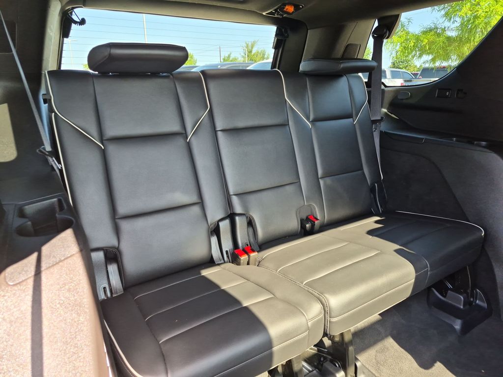 Used 2021 Black Cadillac Sport image 38