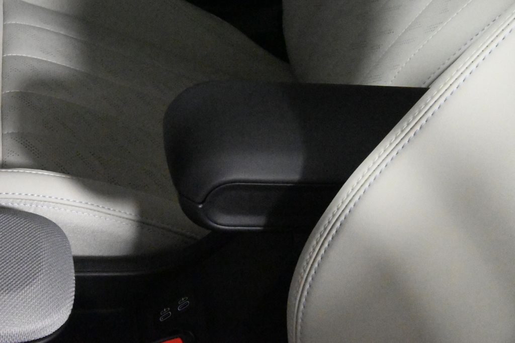 Thumbnail: 2025 MINI Cooper - 28