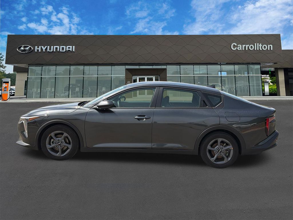 Used 2025 Gray Kia LXS image 8
