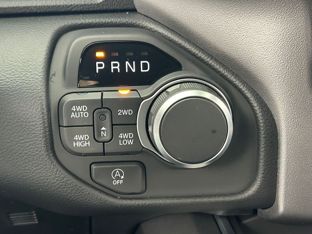 New 2026 Granite Crystal Metallic Clearcoat Ram Big Horn/Lone Star image 22