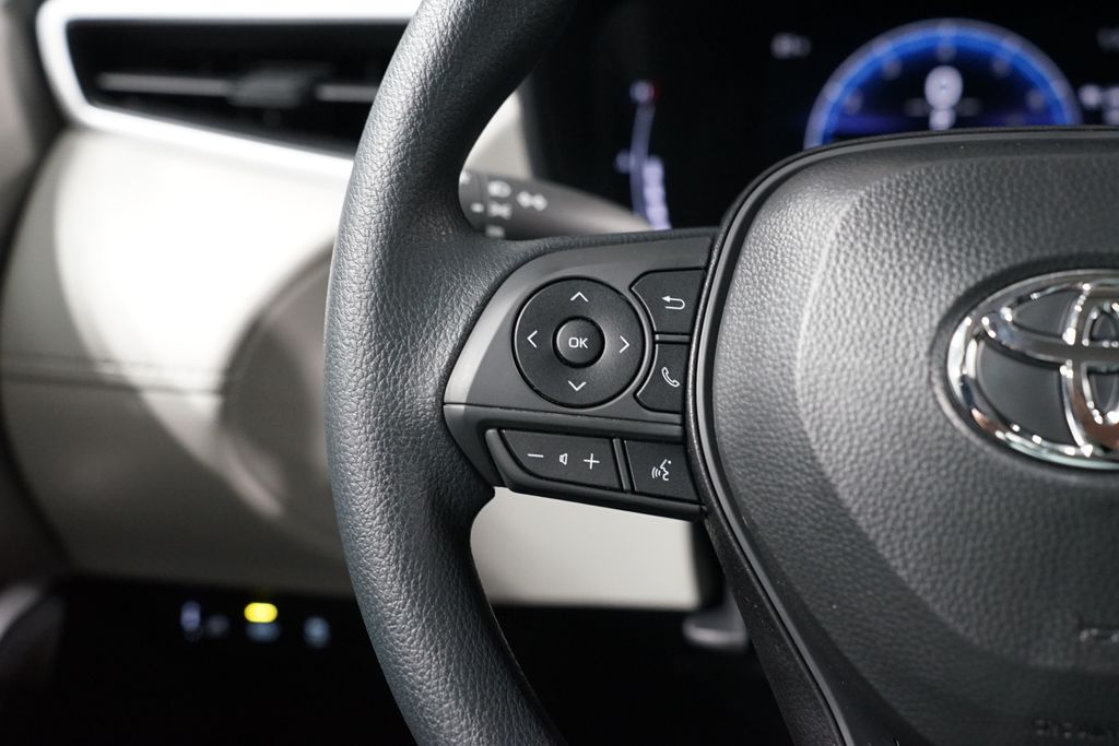 Thumbnail: 2026 Toyota Corolla Cross - 14