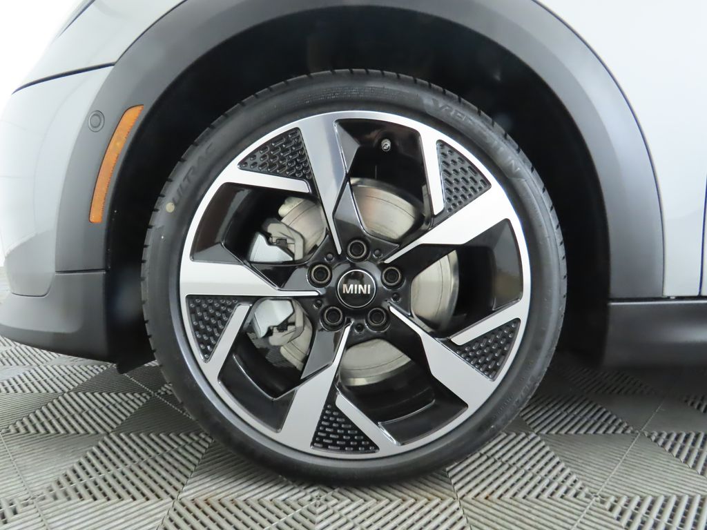 Thumbnail: 2025 MINI Cooper - 31