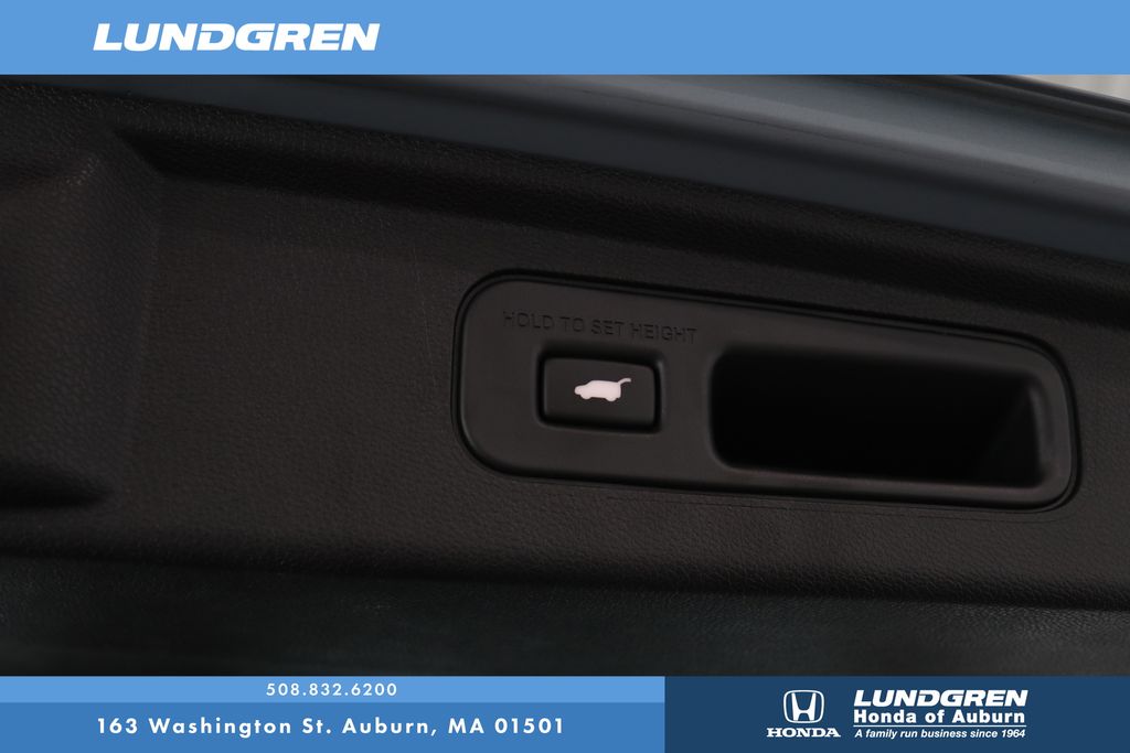 Used 2025 Honda Odyssey Van
