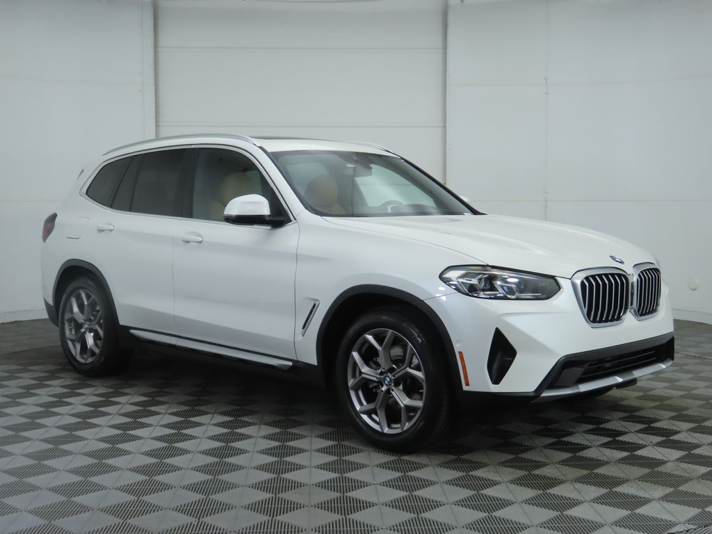 Thumbnail: 2023 BMW X3 - 3