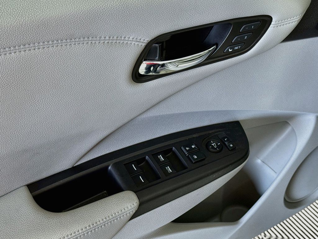 car-gallery-17