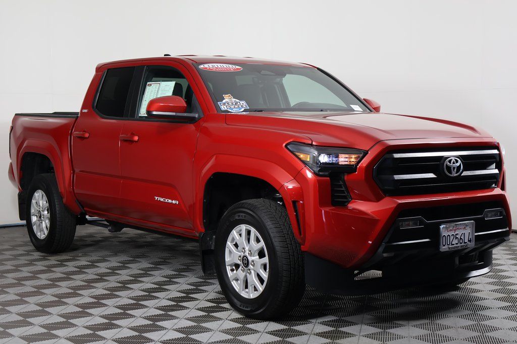 Thumbnail: 2025 Toyota Tacoma - 3