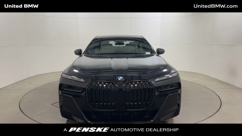 2025 BMW 7 Series 760i xDrive 3
