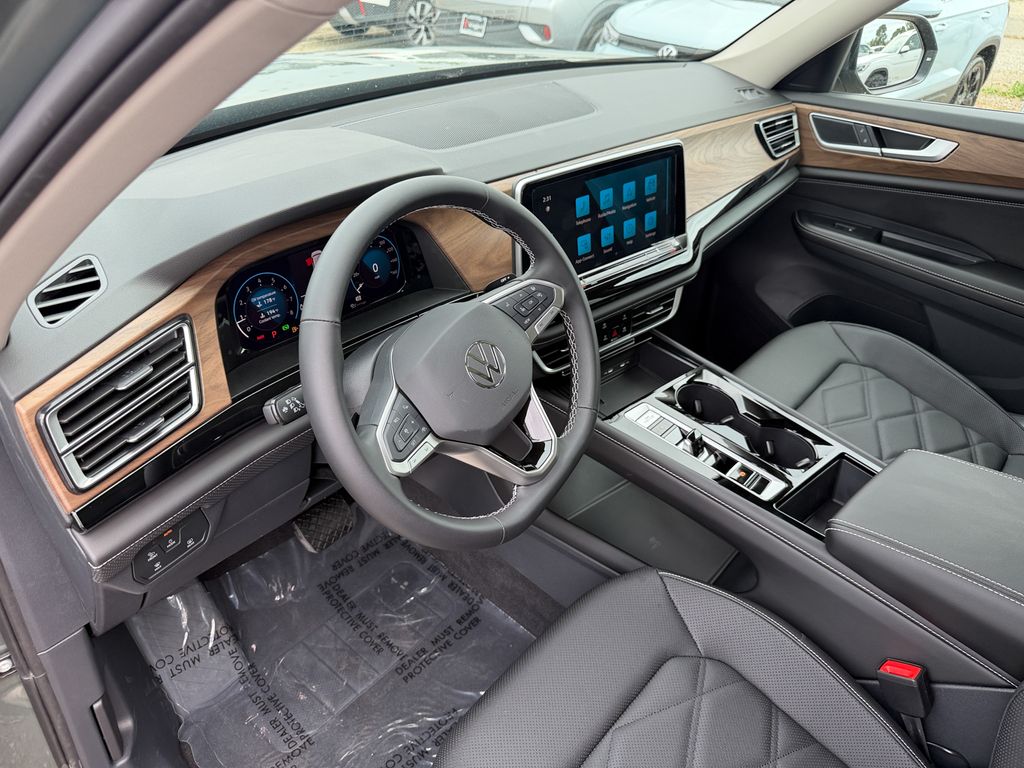 New 2026  Volkswagen 2.0T SE w/Technology image 12