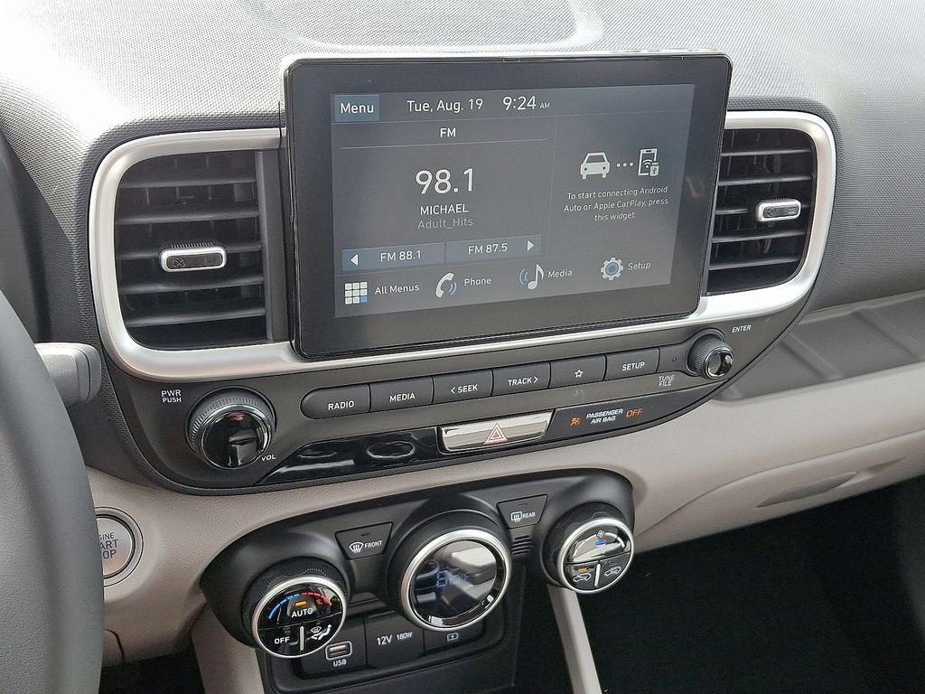 Thumbnail: 2025 Hyundai Venue - 8