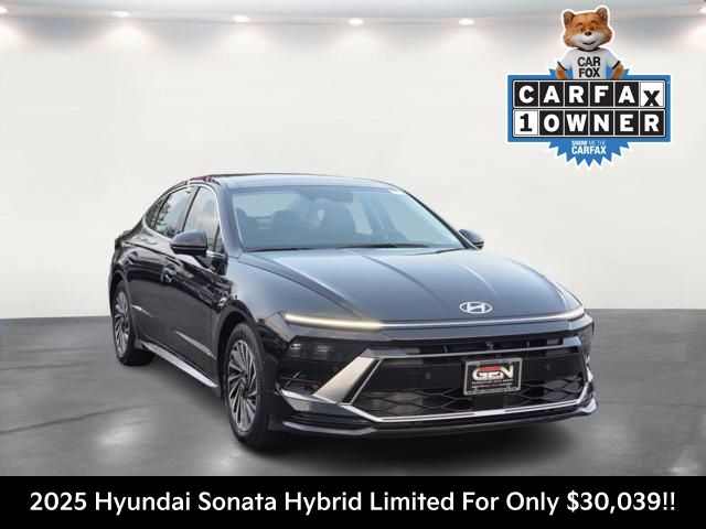 2025 Hyundai Sonata Hybrid Negro (Abyss Black) Sedán Tracción delantera 6 velocidades Automática