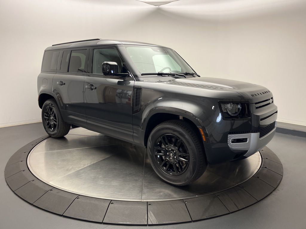 Thumbnail: 2025 Land Rover Defender - 6