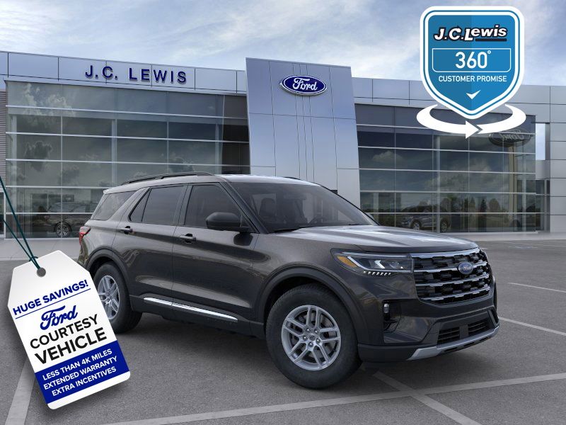 2025 Ford Explorer Active