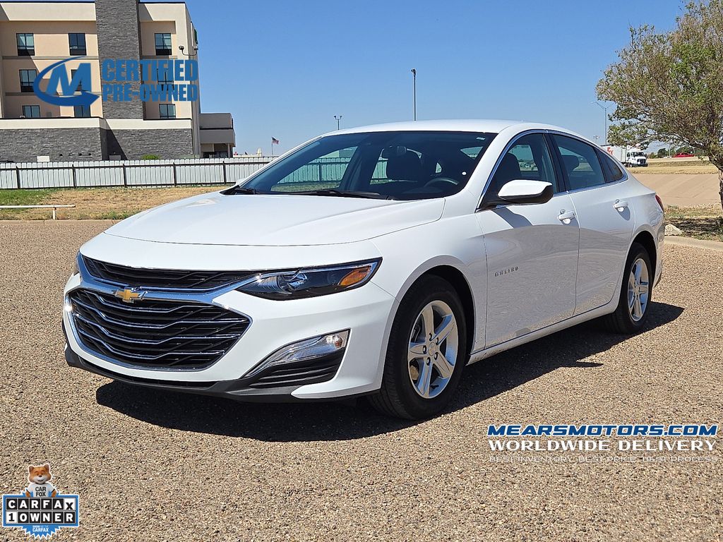 Summit White 2025 Chevrolet Malibu LS FWD Sedan Front-Wheel Drive Continuously Variable Transmission