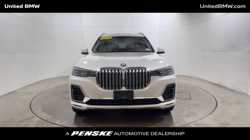 Thumbnail: 2019 BMW X7 - 3