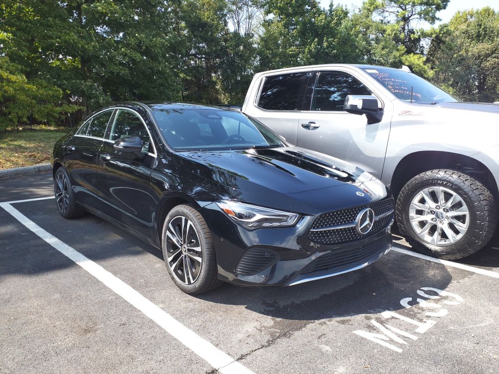 Night Black 2025 Mercedes-Benz CLA Coupe Front-Wheel Drive 8-Speed Dual Clutch