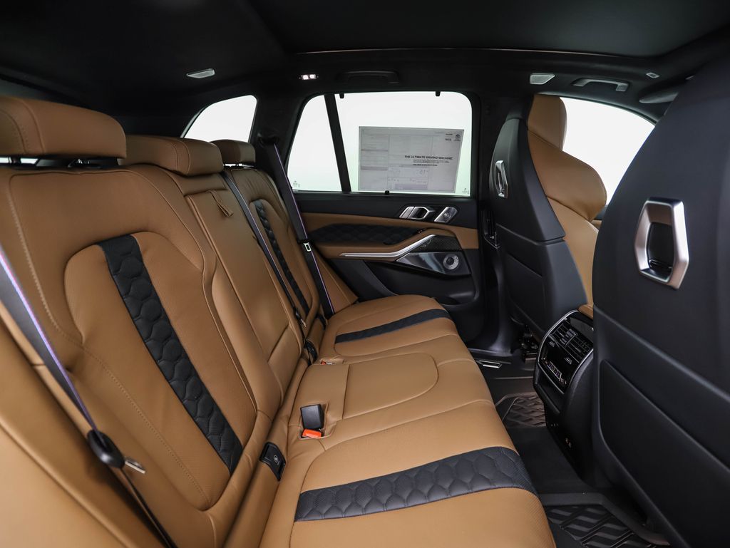 Thumbnail: 2026 BMW X5 - 27