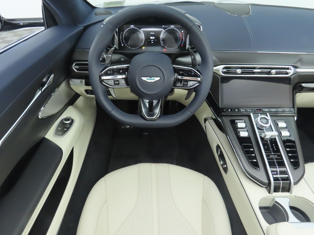 Thumbnail: 2026 Aston Martin Vantage - 18