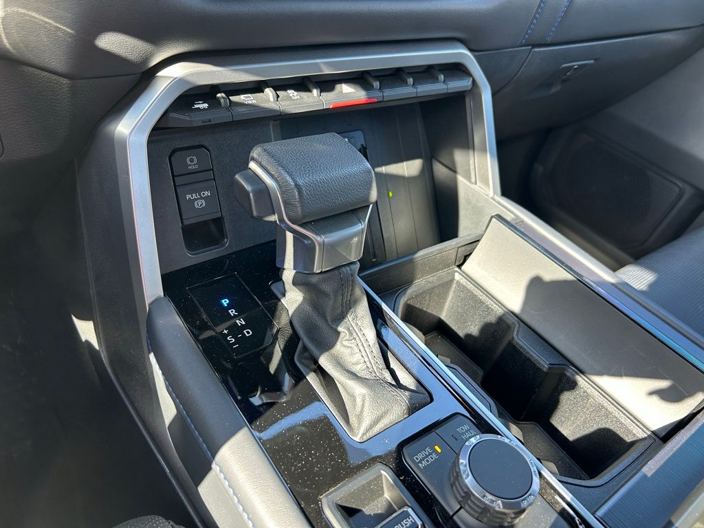 Thumbnail: 2023 Toyota Tundra - 28