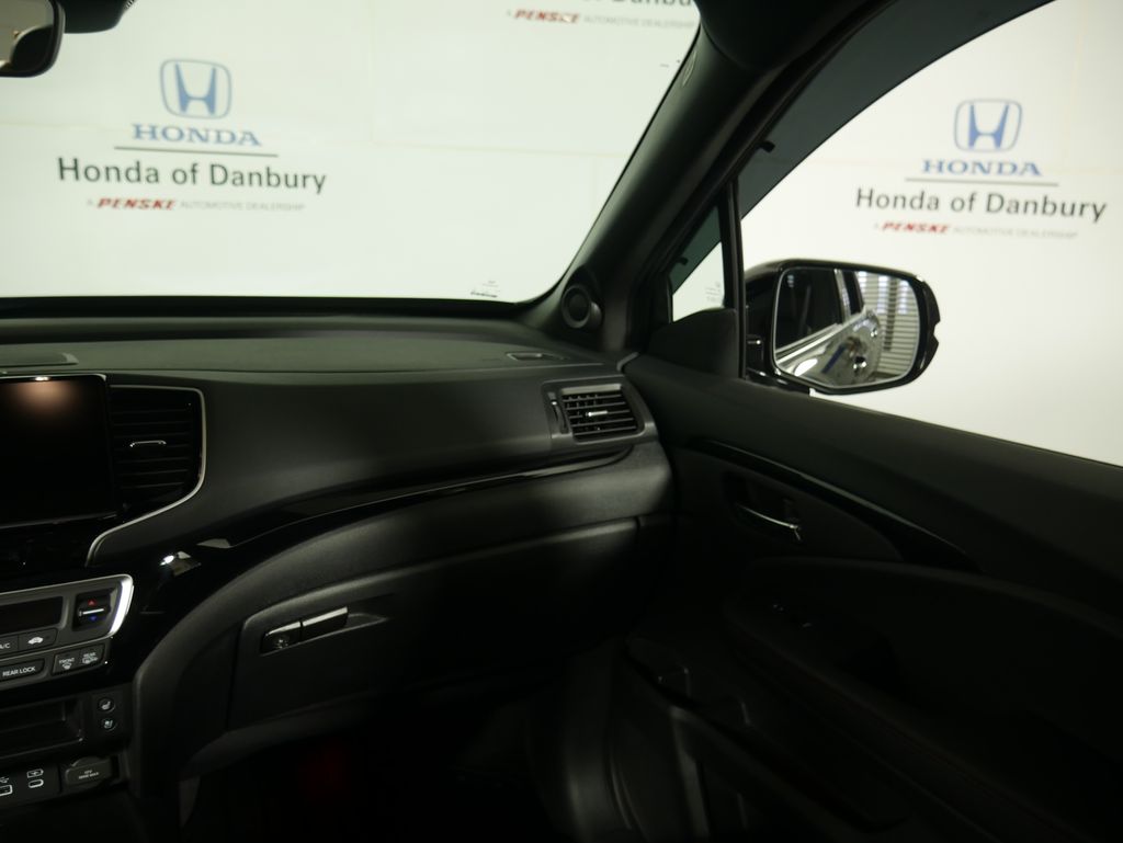 Thumbnail: 2025 Honda Ridgeline - 15