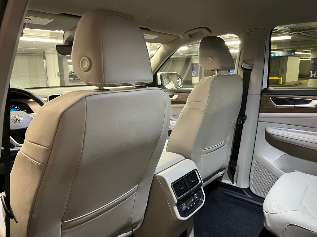 2026 Volkswagen Atlas SE w/Tech - Photo 23