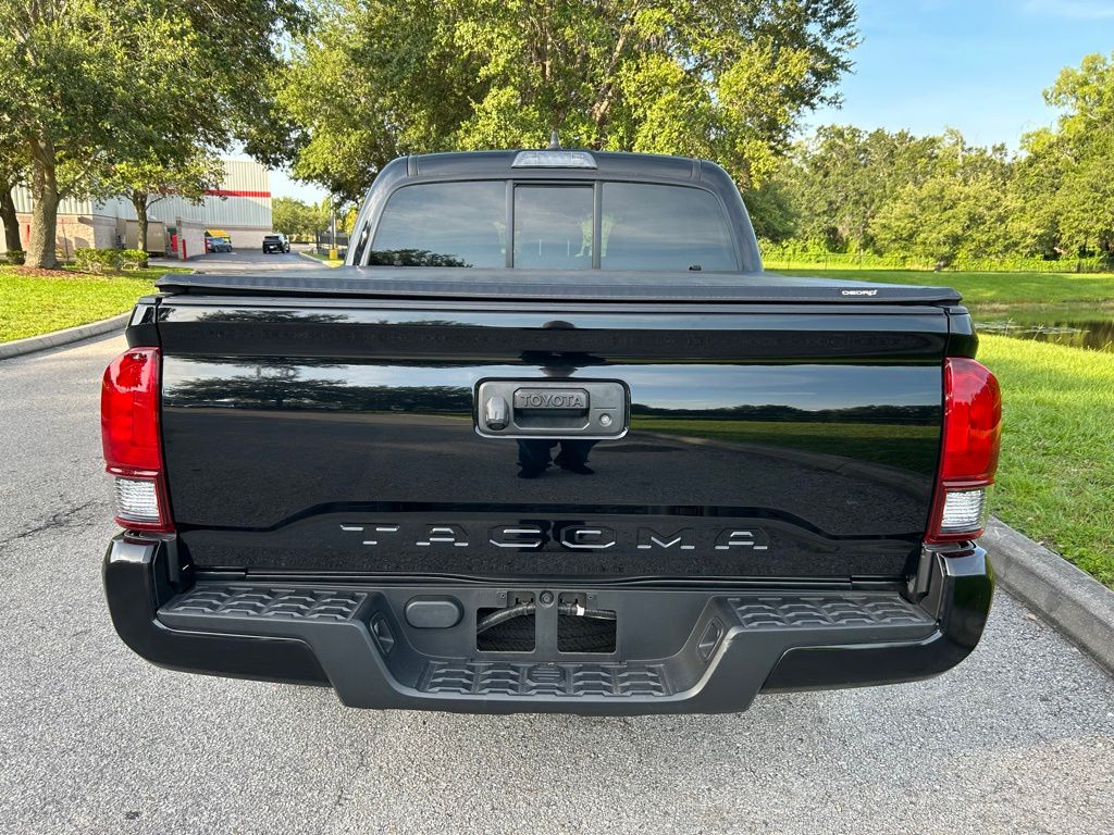 Thumbnail: 2021 Toyota Tacoma - 4