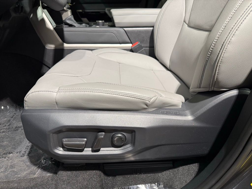 Thumbnail: 2026 Toyota Tundra - 13