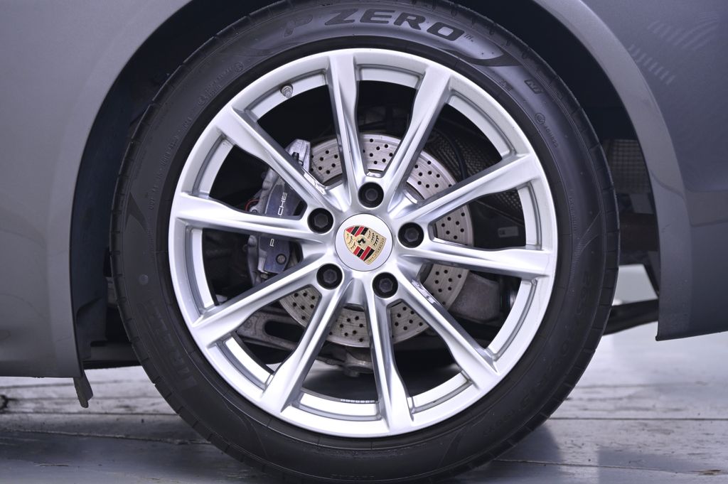 Thumbnail: 2021 Porsche 718 Boxster - 22