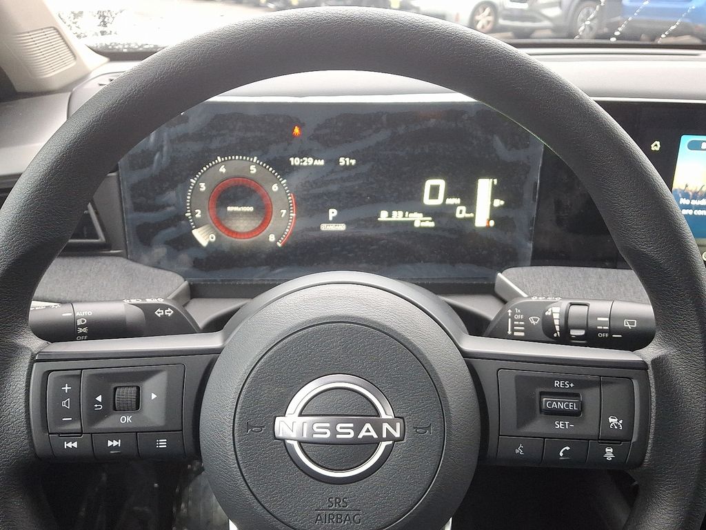 Thumbnail: 2026 Nissan Kicks - 8