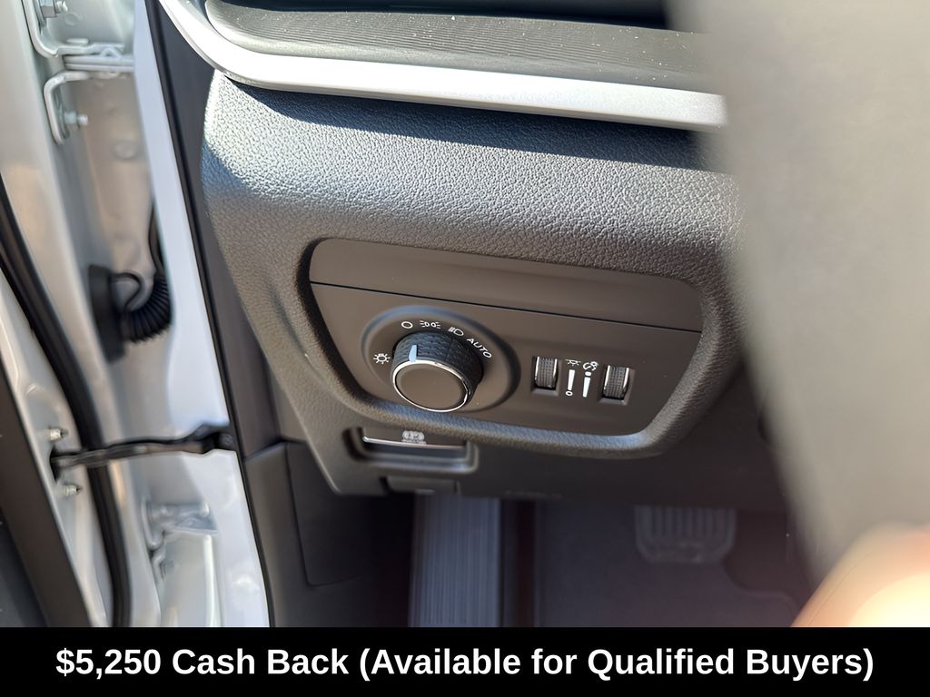 New Car 2025 Jeep Grand Cherokee  For Sale Under $35,000 In Austin, Texas