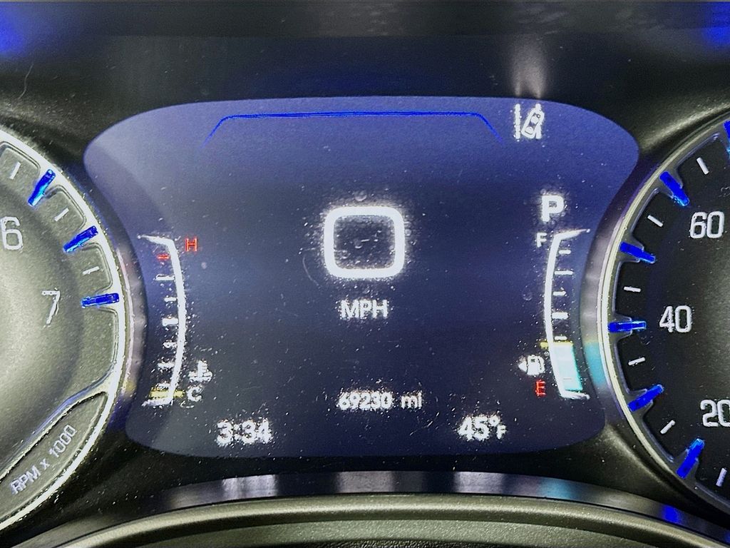 Used 2023 Black Chrysler Touring image 15