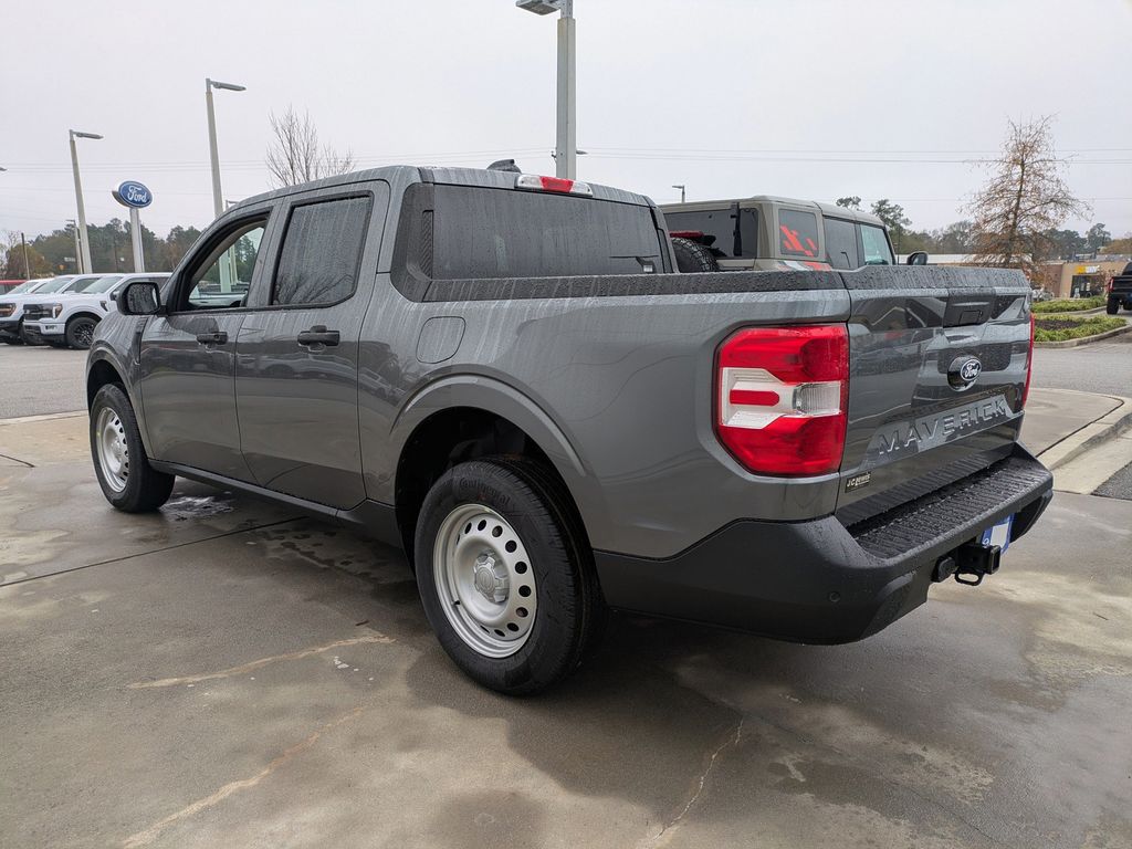 2025 Ford Maverick XL