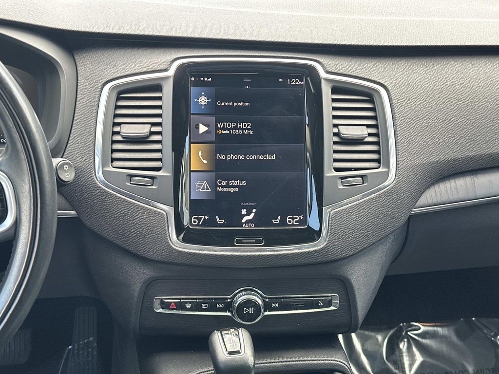 Thumbnail: 2020 Volvo XC90 - 23