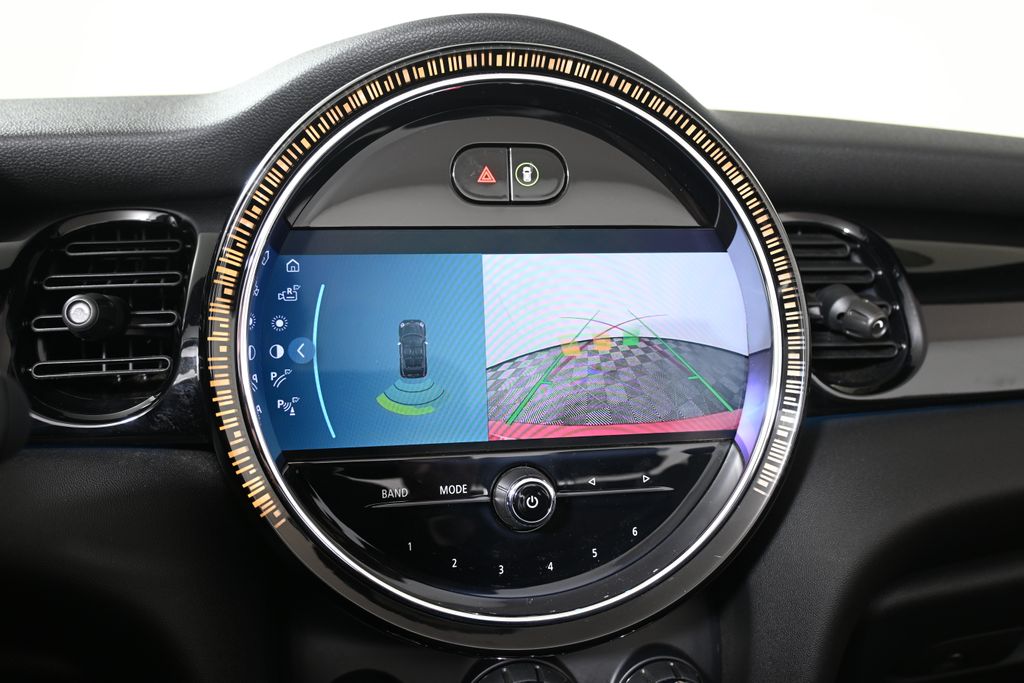 Thumbnail: 2022 MINI Cooper - 31