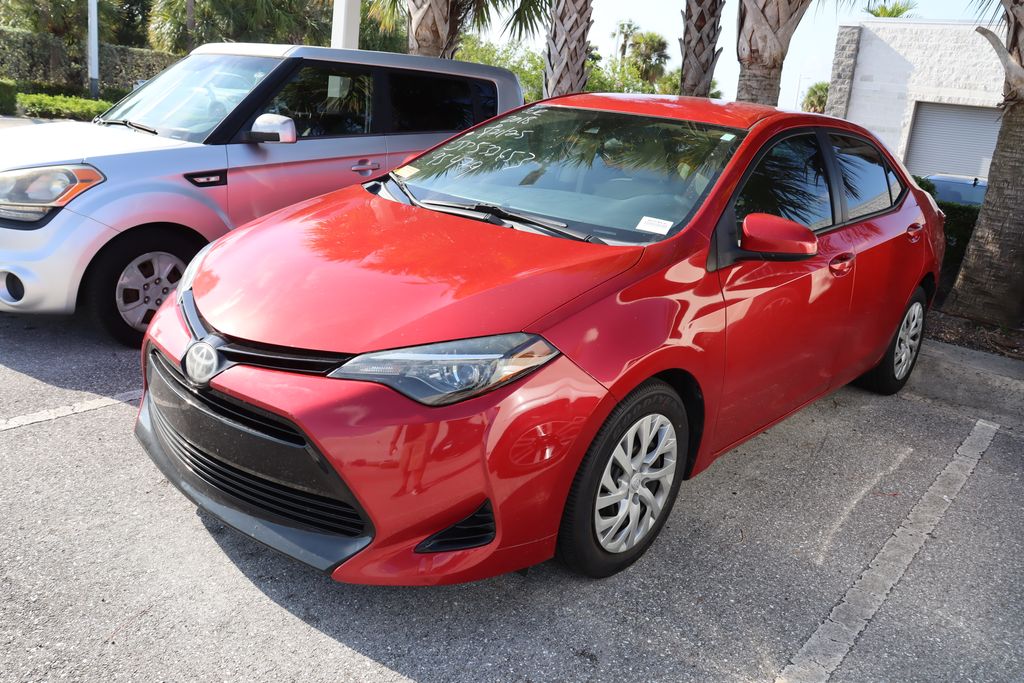 2018 Toyota Corolla LE -
                West Palm Beach, FL