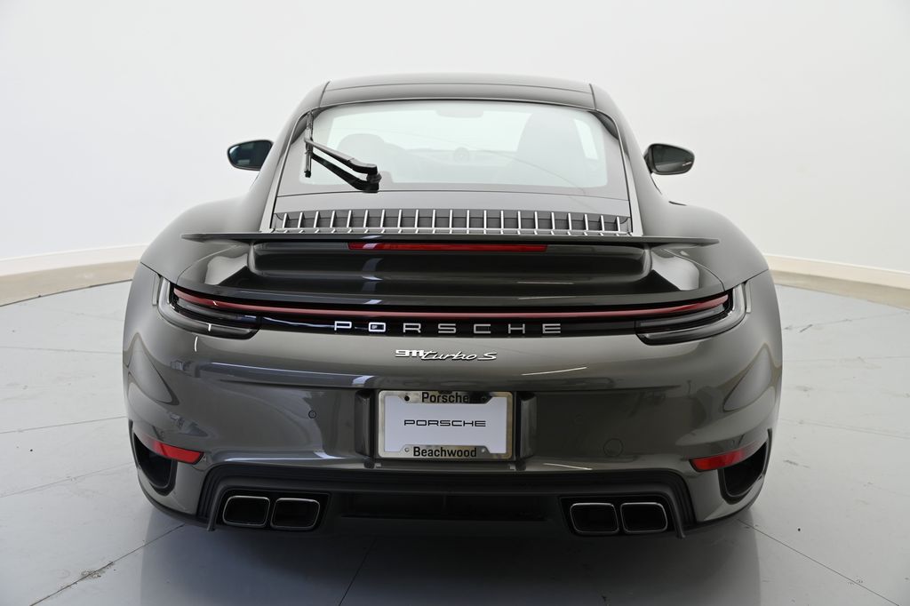 2021 Porsche 911 Turbo S 3