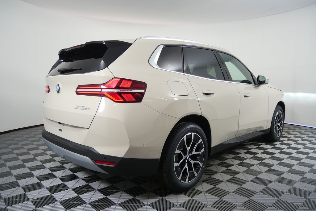 Thumbnail: 2026 BMW X3 - 2