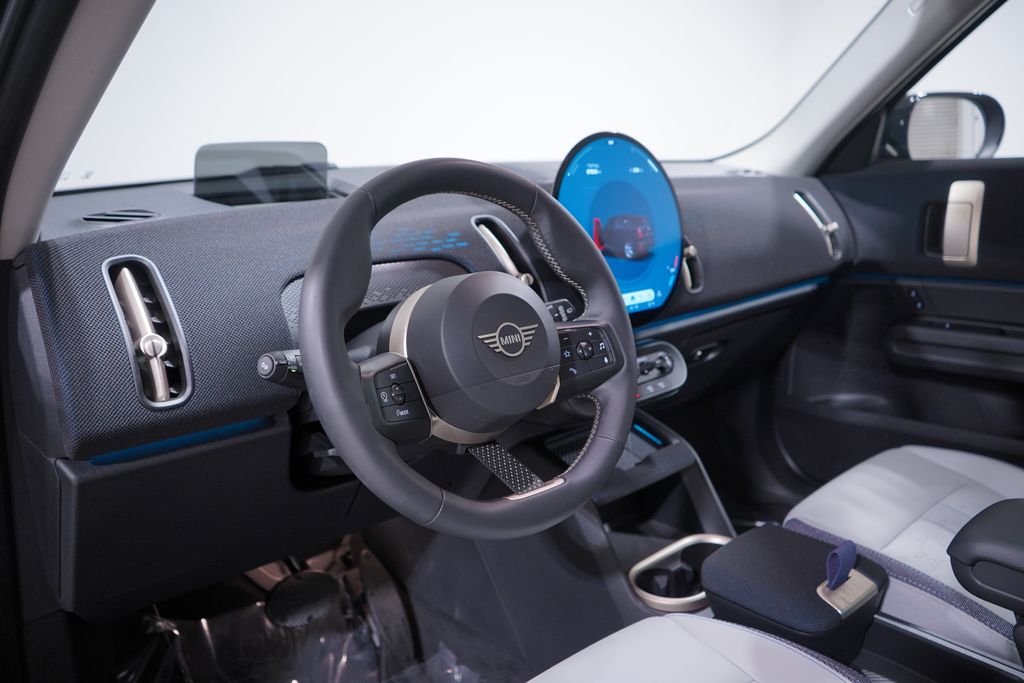 Thumbnail: 2025 MINI Cooper Countryman - 6