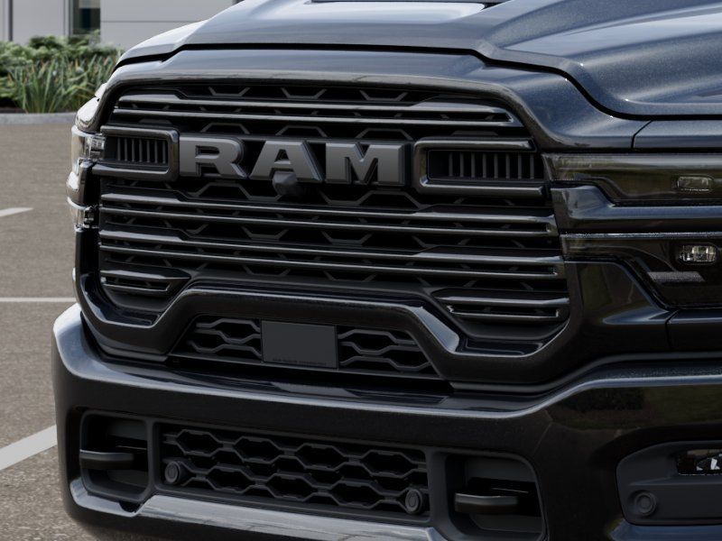 New 2026 Diamond Black Crystal Pearlcoat Ram Laramie image 11